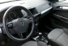 Opel Astra  2010.  7