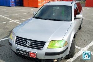 Volkswagen Passat  2001 794626