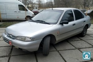 Ford Mondeo  1995 794876