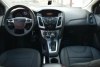 Ford Focus  2012.  8