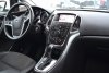 Opel Astra  2011.  5