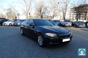 BMW 5 Series 528i 2012 795416