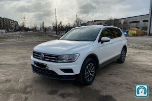 Volkswagen Tiguan  2019 795886