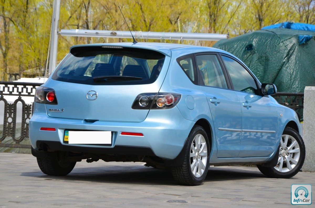 Mazda 3 2008 синяя