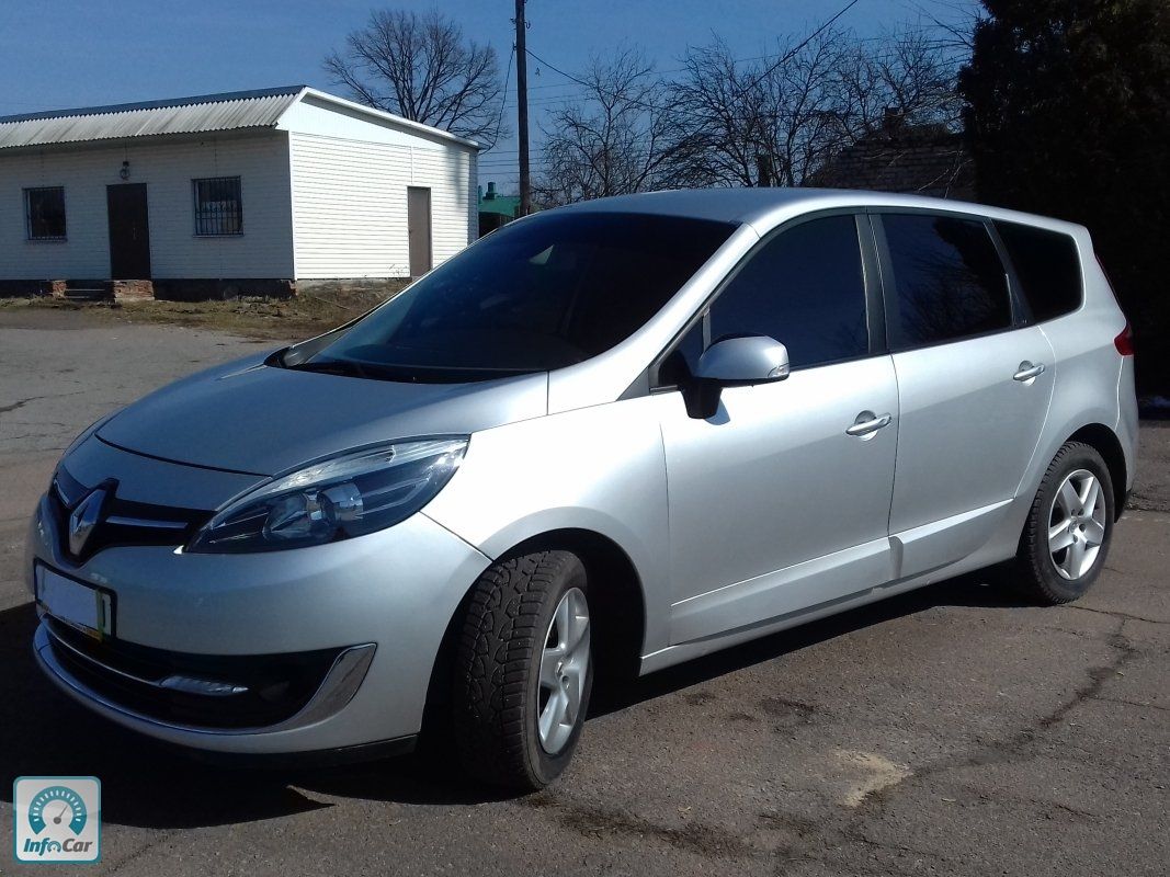 Renault scenic 2014