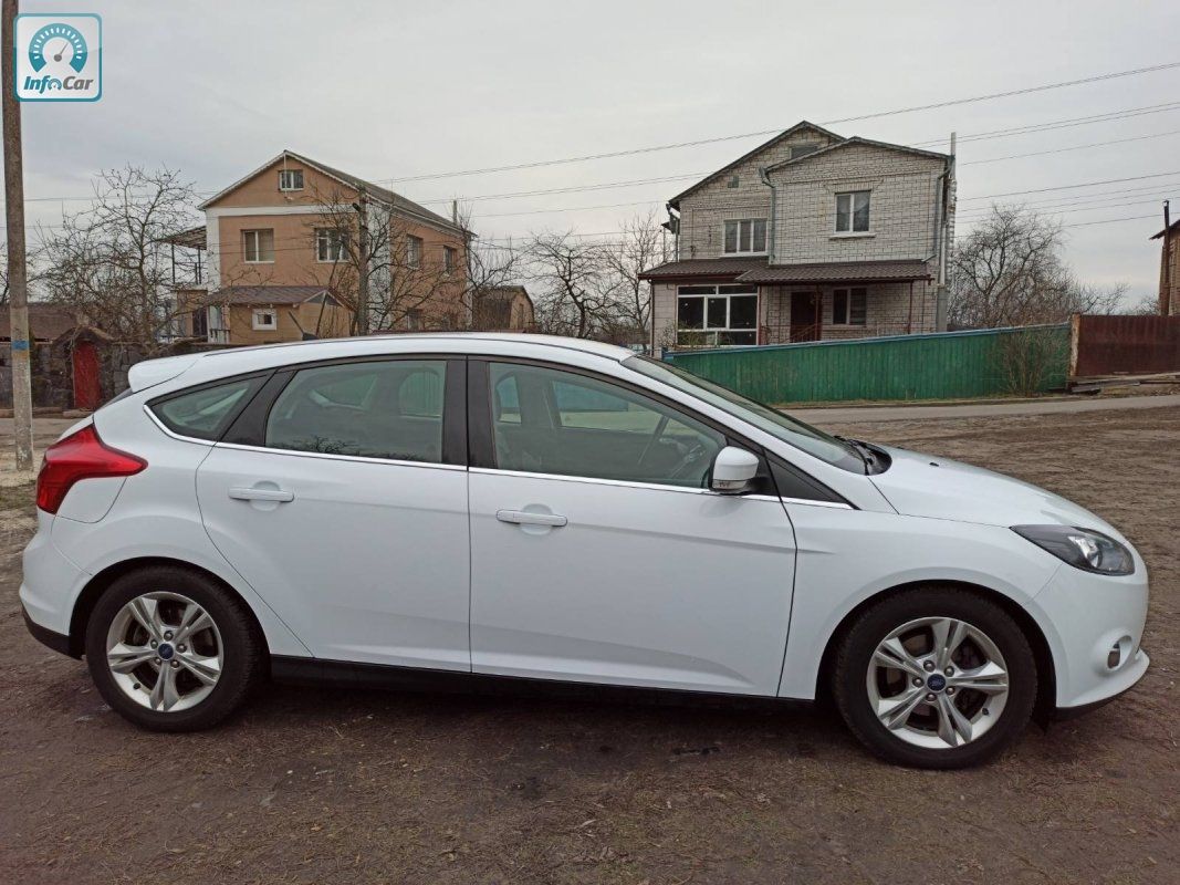 Ford focus 2013 универсал