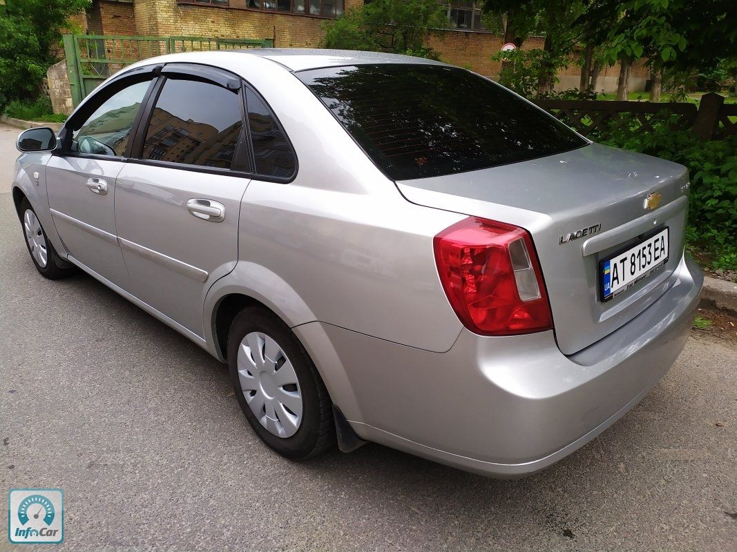 Седан фото chevrolet lacetti