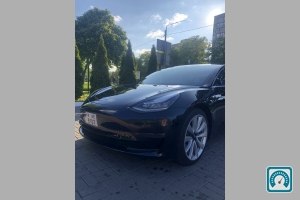 Tesla Model 3  2018 797321