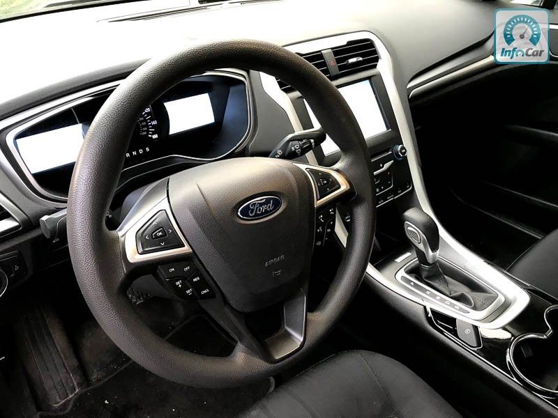 Ford fusion салон