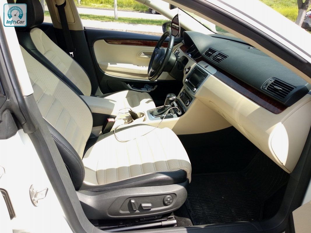 Volkswagen Passat CC 2010