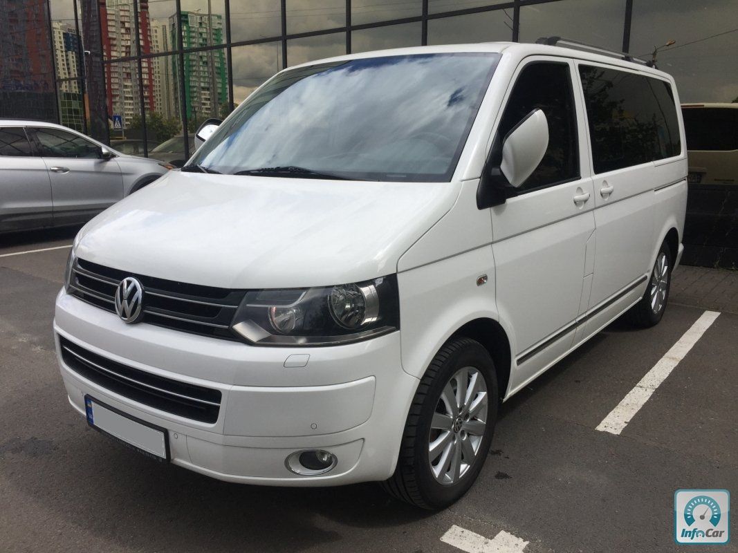 Volkswagen multivan 2011