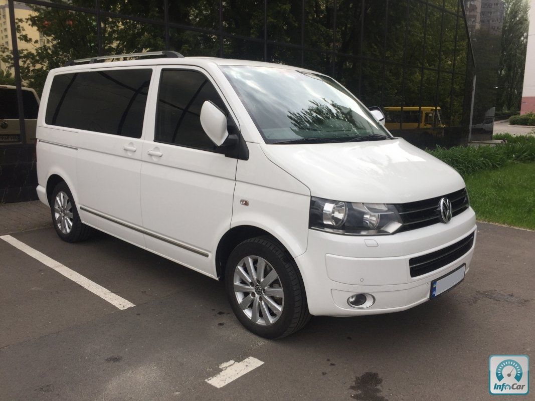 Volkswagen multivan 2011