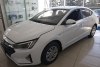 Hyundai Elantra  2020.  2