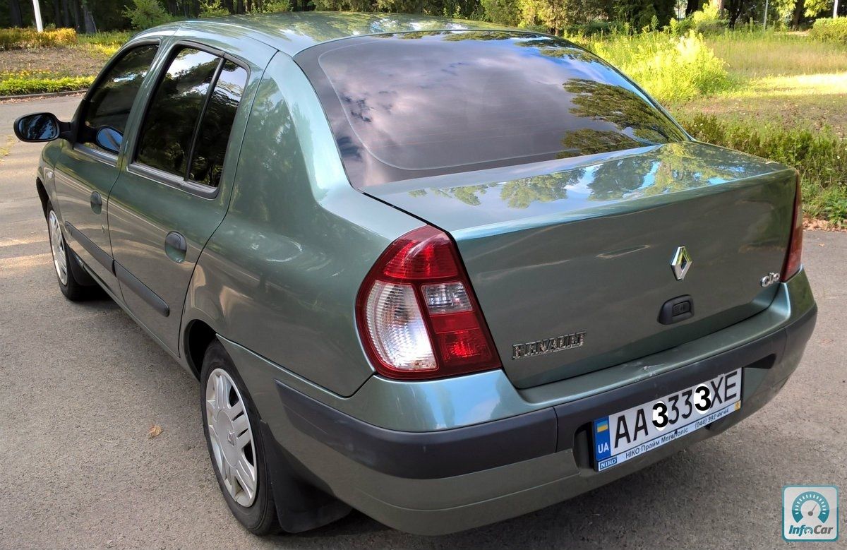 Renault symbol 2005