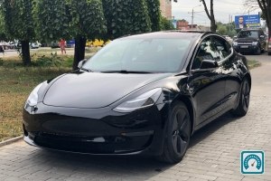 Tesla Model 3 Full 2018 800095