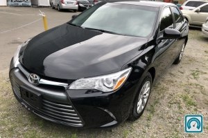 Toyota Camry LE 2019 800586