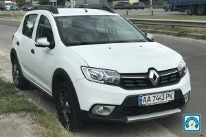 Renault Sandero Stepway 2017 801069