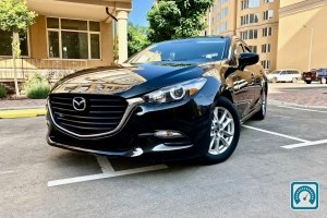 Mazda 3  2017 801238