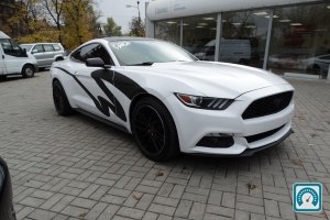 Ford Mustang  2016 801901