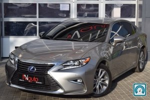 Lexus ES Hybrid 2018 802159