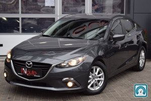 Mazda 3  2016 802255
