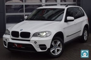 BMW X5  2012 803340