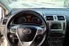 Toyota Avensis  2012.  9