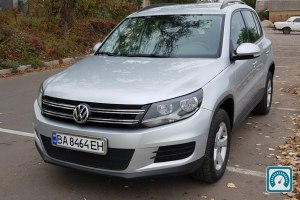 Volkswagen Tiguan  2012 803931