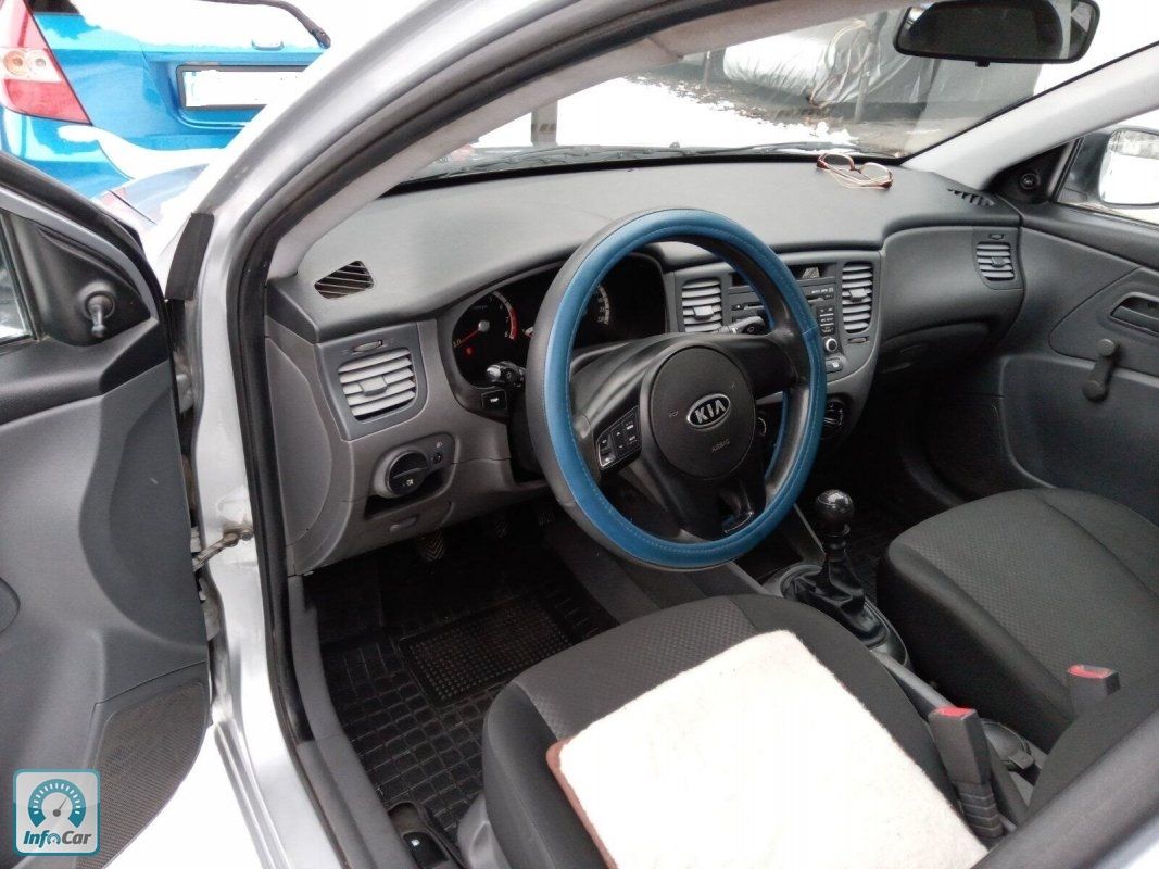 Kia rio 3 салон