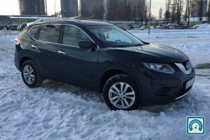 Nissan Rogue SV AWD 2016 №804536