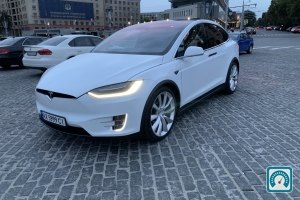 Tesla Model X 100D 2016 805349