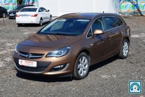 Opel Astra  2015 805933