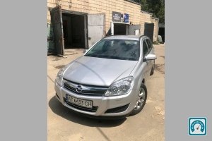 Opel Astra  2008 806043