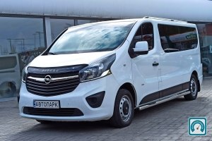 Opel Vivaro Long 2016 806152