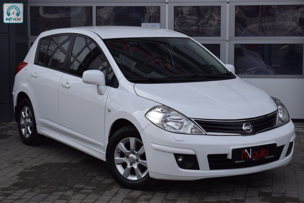 Nissan Tiida 2011