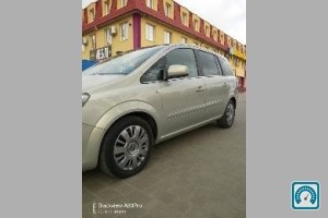 Opel Zafira 7 2011 806213