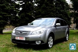 Subaru Outback  2011 806214