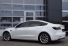 Tesla Model 3  2020.  4