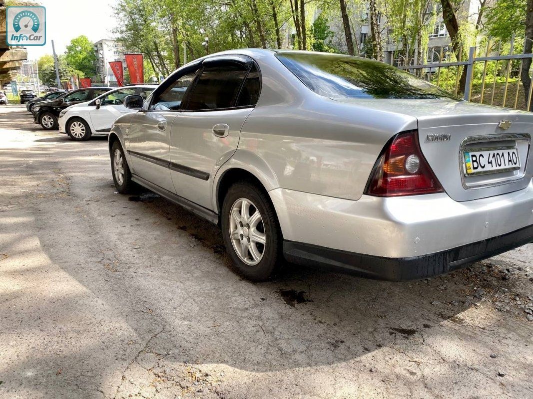 Chevrolet evanda 2006