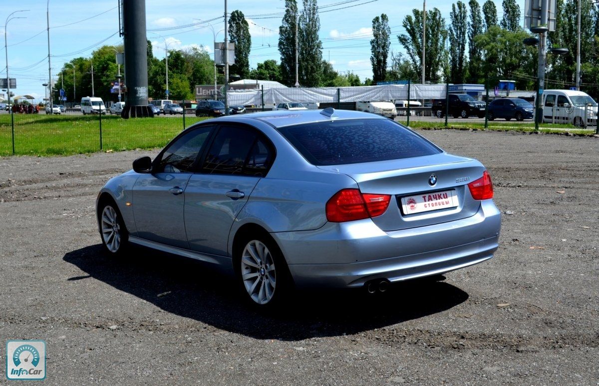 Bmw 3 2010 года