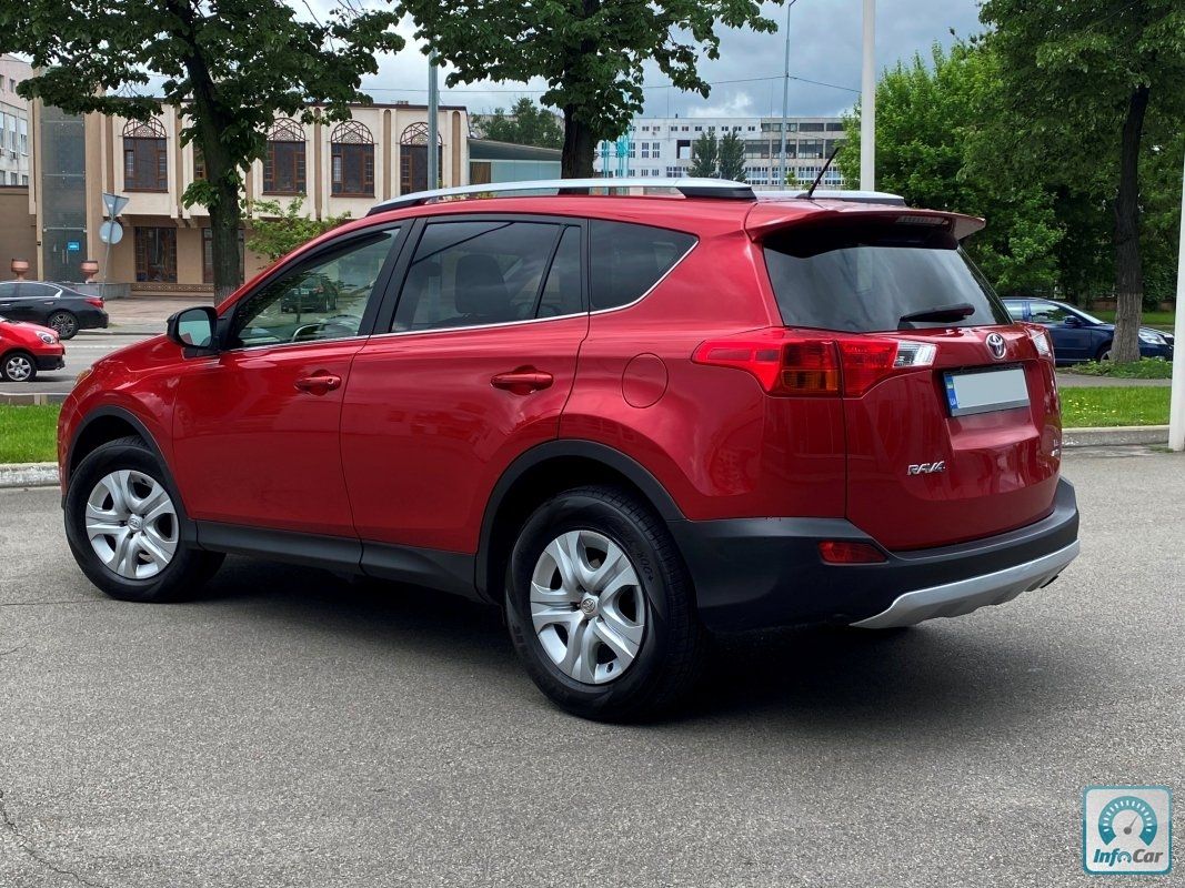 Яндекс авто rav4