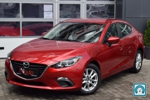 Mazda 3  2017 807136