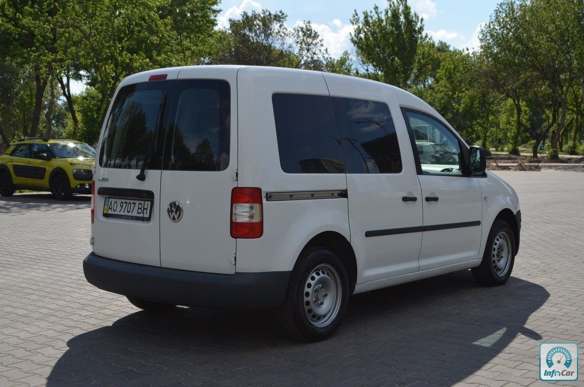 Volkswagen caddy 2008 год