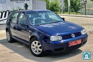 Volkswagen Golf  2002 807384