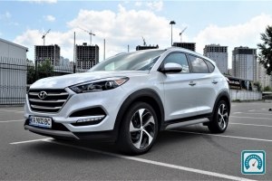Hyundai Tucson  2017 807869