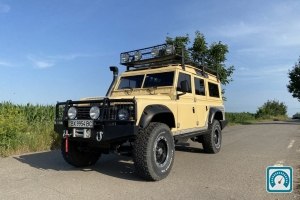 Land Rover Defender Expedition 1974 808041
