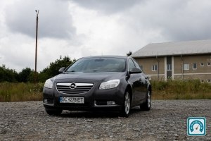 Opel Insignia  2011 808064