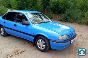 Opel Vectra  1990 808198