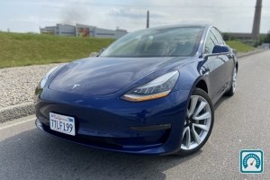 Tesla Model 3 mod 3 2018 809167