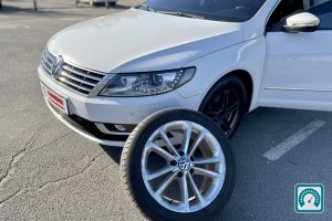 Volkswagen Passat CC  2012 809186